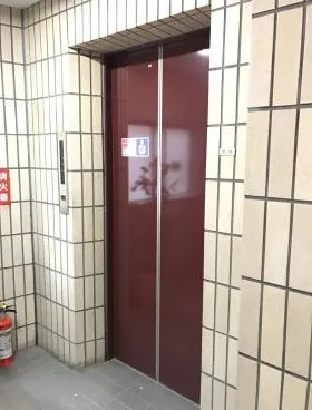 長谷川ビルの外観