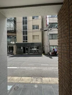 上野パストラルビルの外観