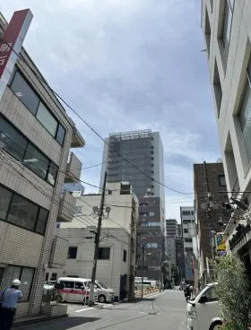 上野パストラルビルの外観