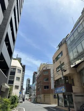 上野パストラルビルの外観