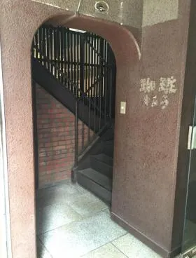 神田AKビルの外観