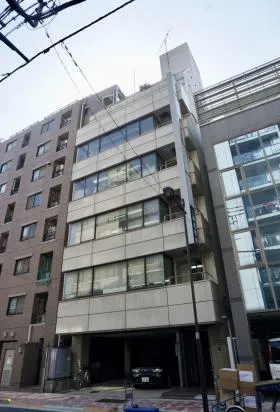 三筋逢阪ビルの外観