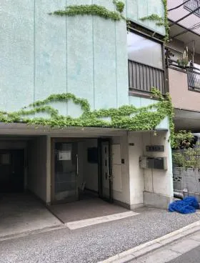 石田ビルの外観