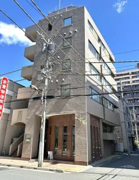 コットンボールビルの外観