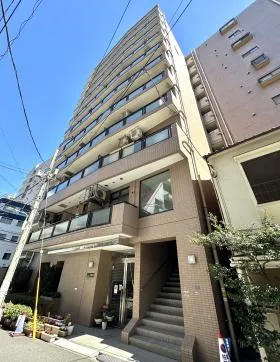 リーラ仲御徒町の外観