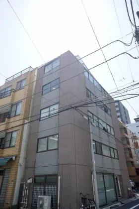 保坂ビルの外観