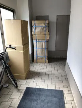 芹澤ビルの外観