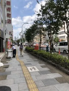 芹澤ビルの外観