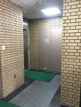 ライダーズビルの外観