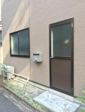第2内神田根木ビルの外観