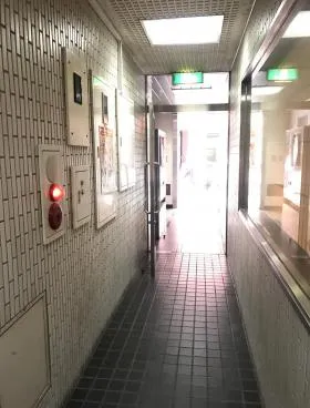 浅野屋ビルの外観