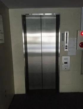 内神田金子ビルの外観