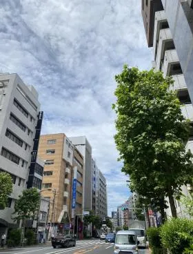 トーハンビルの外観