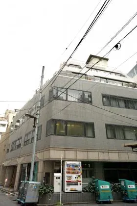 東正ビルの外観