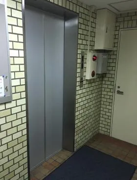 第5氏家ビルの外観