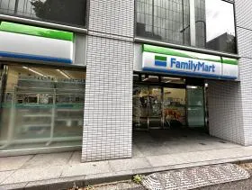 ファミリーマート