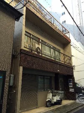 佐一ビルの外観