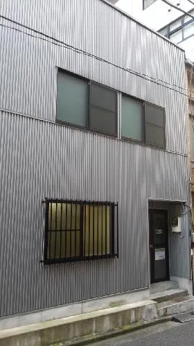 根木ビルの外観