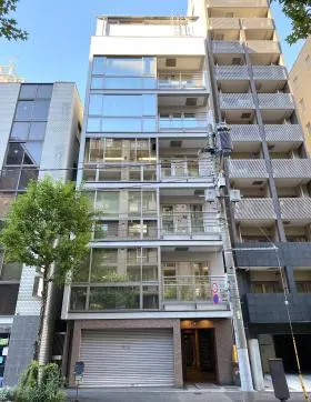 九段岡澤ビルの外観