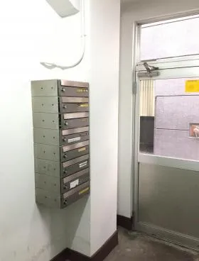 大丸会館ビルの外観