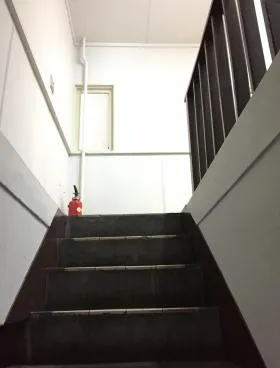 大丸会館ビルの外観