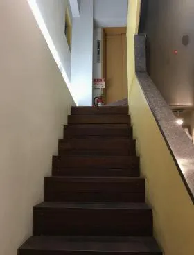 和光ビルの外観