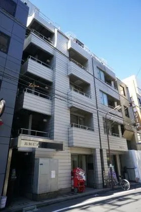 高田ビルの外観