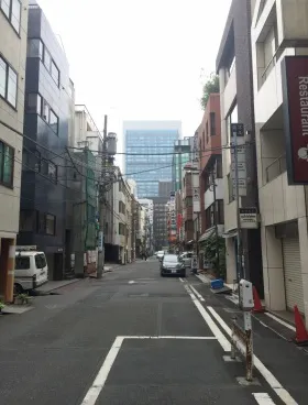 見留ビルの外観