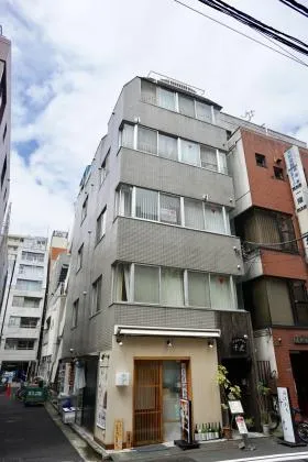 清水ビルの外観
