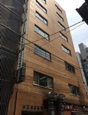 イワカタビルの外観