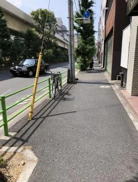 日本マイセラビルの外観
