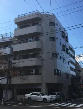 岡安ビルの外観