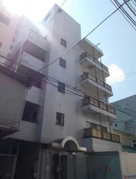 第2新開発ビルの外観