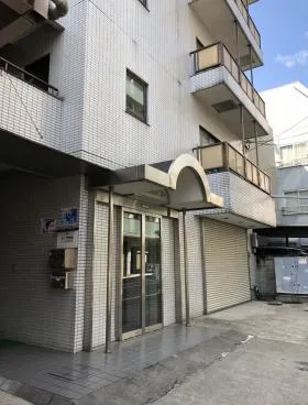 第2新開発ビルの外観