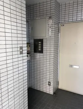 第2新開発ビルの外観
