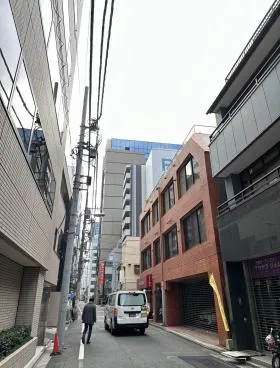 MRビルの外観