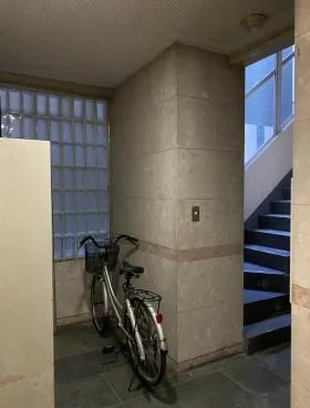東和ビルの外観