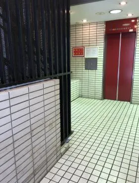 山田ビルの外観