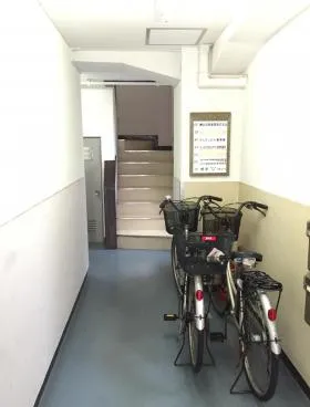 タルタニビルの外観