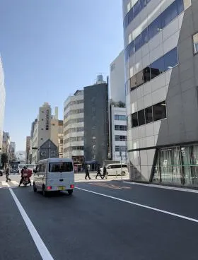 KKKビルの外観