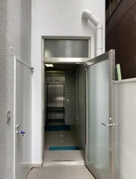 TFAビルの外観