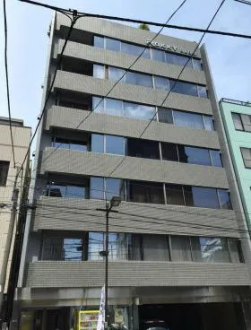 ROKKYビルの外観