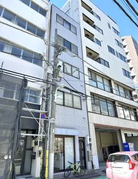 マルエイビルの外観