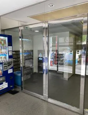 共同ビル(小伝馬町)の外観