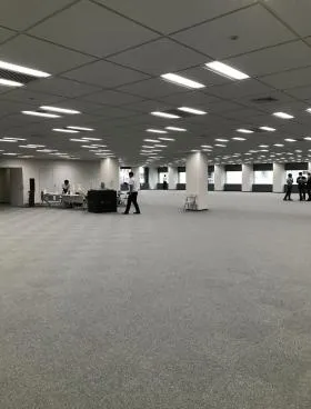 新宿マインズタワーの外観
