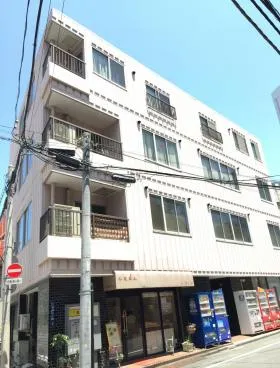 玉川ビルの外観