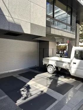 蔵前イセキビルの外観