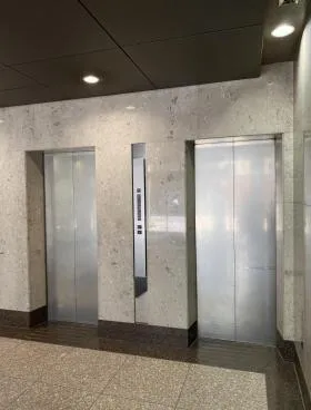 反町商事ビルの外観