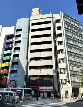 天下堂ビルの外観