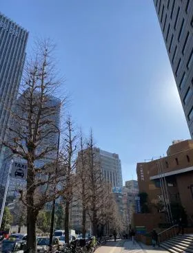 新お茶の水ビルの外観